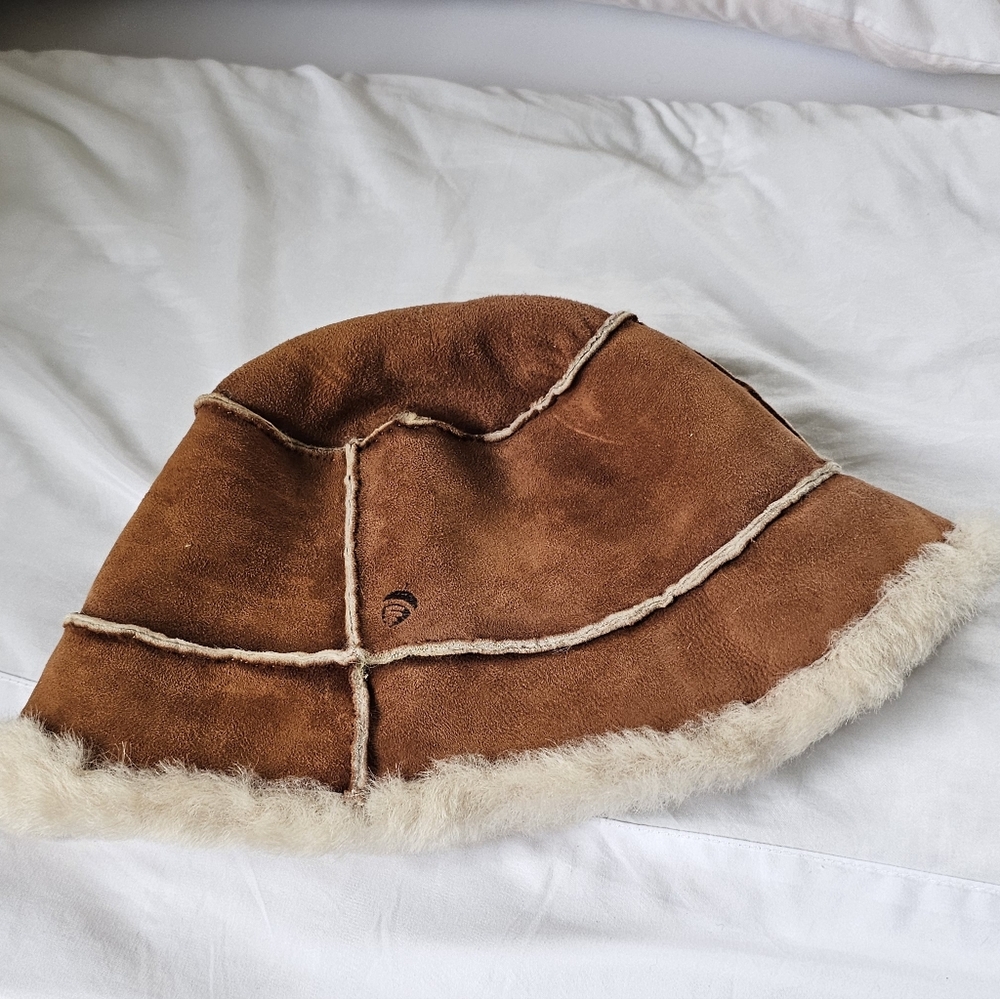 Acorn Brand • Brown Shearling Bucket Hat • 100% Genuine Sheepskin • One Size